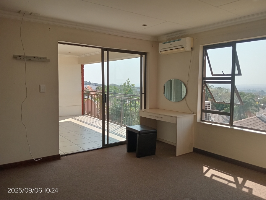 To Let 4 Bedroom Property for Rent in Cashan North West